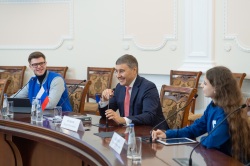 Министр науки и высшего образования РФ Валерий Фальков встретился с представителями студенческих СМИ
